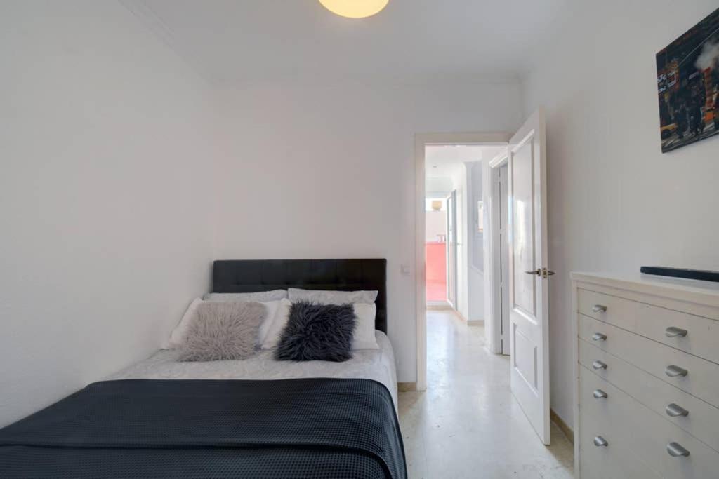 Apartamento Duplex con vistas al mar La Línea de la Concepción Exterior foto