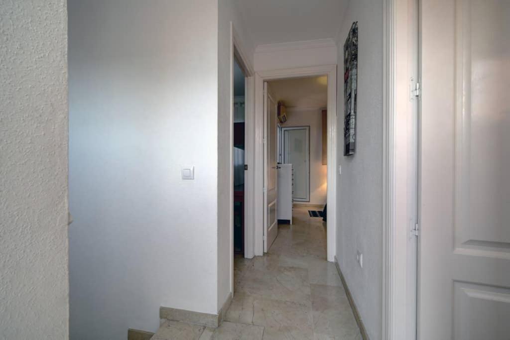 Apartamento Duplex con vistas al mar La Línea de la Concepción Exterior foto