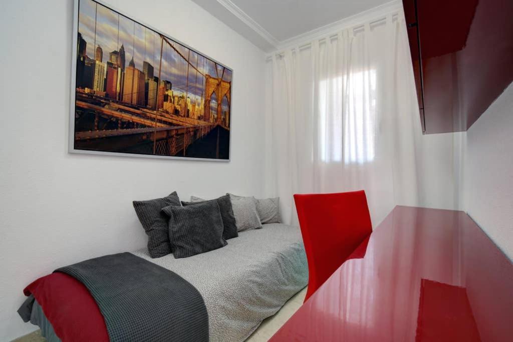 Apartamento Duplex con vistas al mar La Línea de la Concepción Exterior foto